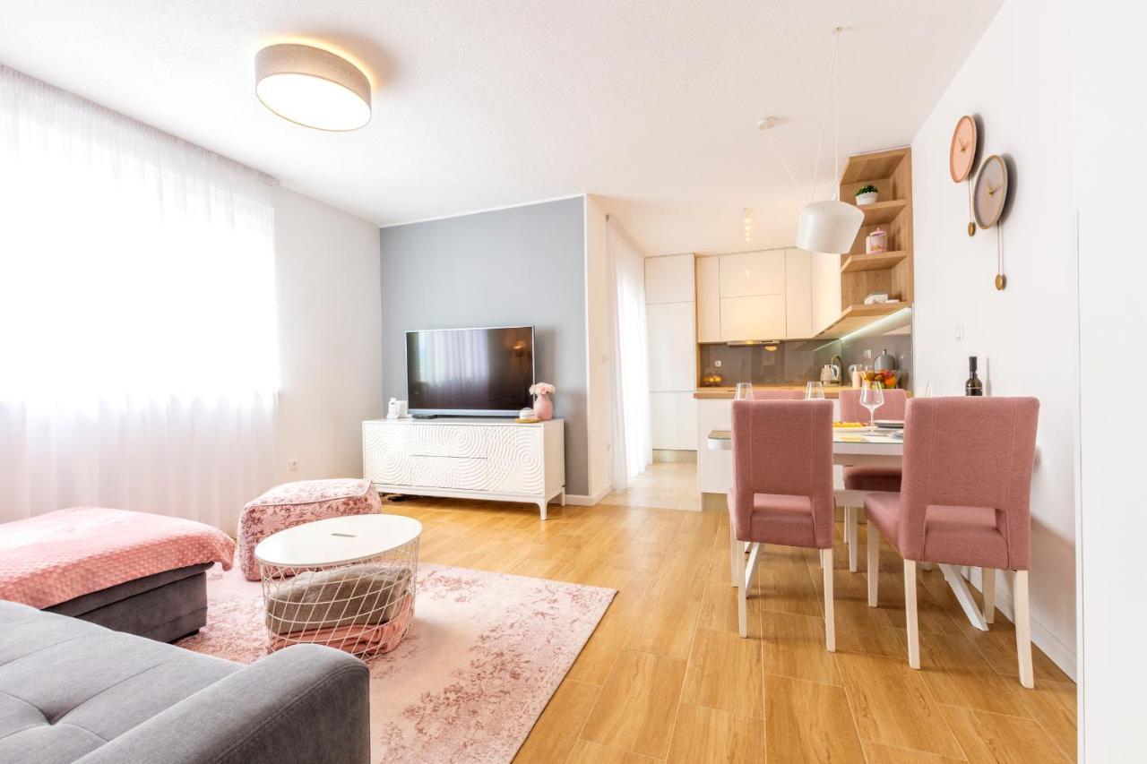 Rose Appartement Kaštela Buitenkant foto