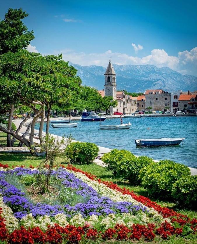 Rose Appartement Kaštela Buitenkant foto